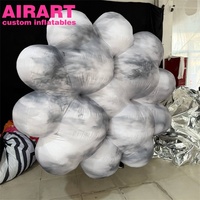 Décoration de scène géante en nuages gris gonflables, ballon texturé en nuage simulé gonflable