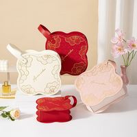 Nouvelle boîte cadeau de style chinois, grande taille, trèfle à quatre feuilles, boîte d'emballage pour mariage, boîte cadeau portable pour les fêtes, boîte cadeau de Noël