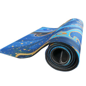 Alfombrilla de Ratón XXL para Juegos con Diseño Personalizado, Textura de Mármol Fluido Dorado y Azul, Alfombrilla de Escritorio Grande de Tela Suave Antideslizante para Oficina y Hogar - Product Image 4