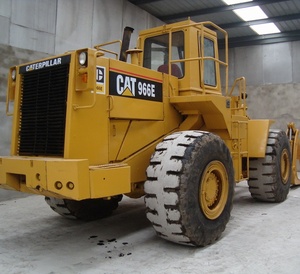 USED 966E <b>CHEAP</b> PRICE HIGH QUALITY FRONT WHEEL LOADER with HIGH LOAD MOMENT FPT ENGINE 4.5m <b>BUCKET</b> CAPACITY JAPAN MAKE - Product Image 3