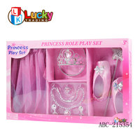 Lucky Toys Fashion Dress up Game Beauté Princesse Faire semblant de jouer Préscolaire pour fille Accessoire