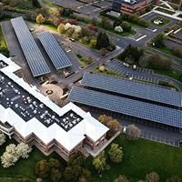 Abri solaire modulaire en acier pour panneaux photovoltaïques – Système de montage solaire robuste de qualité supérieure pour usage résidentiel et commercial