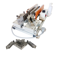 Machine de soudage de profilés en PVC souple sur mesure pour joints de mini-réfrigération