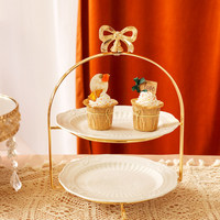 Plateau sur pied en métal de luxe léger pour table de desserts de mariage et fiançailles, idéal pour le thé de l'après-midi et les gâteaux, parfait pour la tranquillité de la cuisine.
