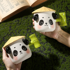 Expressão Divertida Panda Engraçado Caneca De Cerâmica Com Tampa Presente De Aniversário Copo De Café Para Mulheres Casa Copo De Água Lembrança Copo - Product Image 1