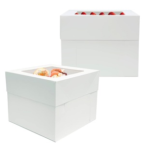 Cupcake transparent en plastique de <span class=keywords><strong>38</strong></span> <span class=keywords><strong>cm</strong></span> de haute qualité alimentaire pour animaux de compagnie boîte à gâteau cadeau transparente 4.5X4.5X3 petite avec poignée - Product Image 3