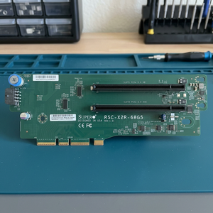 RSC-X2R-68G5 2U RHS Storage Riser 1x PCIe 5.0 x16 1x x8 Passive HF RoHS สำหรับเซิร์ฟเวอร์ Supermicro - Product Image 1
