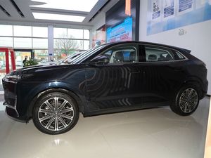 Changan cao cấp UNI-K xe đã qua sử dụng-Hiệu suất mạnh mẽ và desig sang trọng để bán - Product Image 4