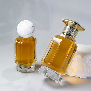Vente en gros de flacons de parfum carrés vides de 50 ml et 100 ml, emballages en verre, miniatures de luxe en gros, contenants de parfum rechargeables vides - Product Image 3