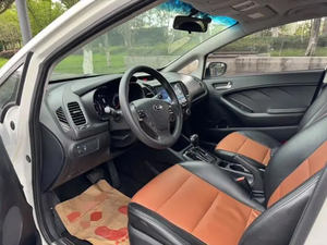 Kia K3 2016 1.5L CVT Edición Comfort y Premium, Auto Usado, Sedán Económico de Gasolina, Vehículo KIA de Gasolina - Product Image 5