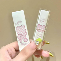 ODM crème hydratante longue durée mat Keke humeur mignon debout petit ours boue couleur rouge à lèvres