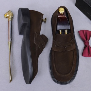 Mocassins Business Casual pour Hommes en Daim et Cuir de Vachette Britannique, Chaussures en Cuir à Enfiler à Bout Rond pour Hommes - Product Image 4