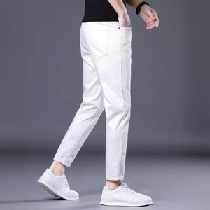 <span class=keywords><strong>Jean</strong></span> droit d'été haut de gamme pour hommes Pantalon <span class=keywords><strong>skinny</strong></span> court blanc coupe ajustée résistant à la saleté <span class=keywords><strong>Jean</strong></span> stretch pour hommes - Product Image 5
