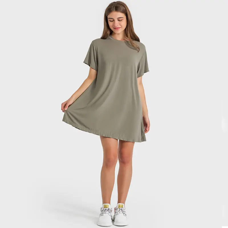 若いエネルギークルーネック滑らかなバターソフトルーズフィット衣装女性カジュアルワークアウトウェアフィットネスドレス