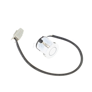 Sensor de radar de marcha atrás Nissan 28438-2DT0A 12V DC con alarma sonora para uso automotriz - Product Image 1