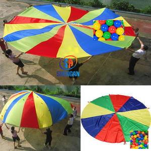<span class=keywords><strong>Parachute</strong></span> pour enfants de 20 pieds, 8 poignées (avec boule océanique), <span class=keywords><strong>jeu</strong></span> <span class=keywords><strong>coopératif</strong></span> de <span class=keywords><strong>parachute</strong></span> pour enfants en plein air - Product Image 2