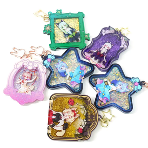 カスタム漫画プラスチック<span class=keywords><strong>PVC</strong></span>キーホルダー水入りキュートオイル液体クイックサンドキーホルダーバッグペンダント医療バッグ型キーホルダー - Product Image 3