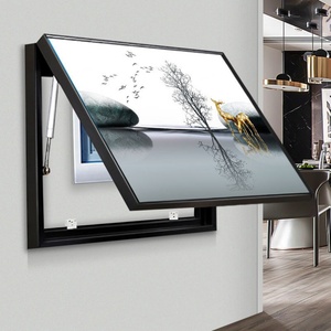 Esthétique et utilité : Cache-compteur en porcelaine cristalline pour un vase rond de beauté discrète avec des feuilles vertes fraîches - Product Image 4