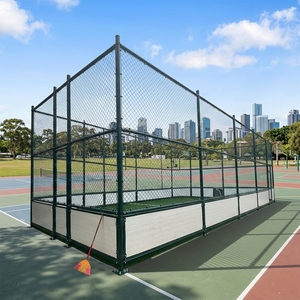 Kit <span class=keywords><strong>de</strong></span> système <span class=keywords><strong>de</strong></span> clôture pour terrain <span class=keywords><strong>de</strong></span> football 3 contre 3 personnalisé, incluant gazon artificiel sans remplissage et but <span class=keywords><strong>de</strong></span> football - Product Image 1