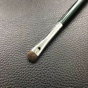 Cepillo <span class=keywords><strong>de</strong></span> gusano <span class=keywords><strong>de</strong></span> seda con pelo <span class=keywords><strong>de</strong></span> animal <span class=keywords><strong>de</strong></span> cabeza plana pequeña Detalles <span class=keywords><strong>de</strong></span> ojos Párpado hasta sombra <span class=keywords><strong>de</strong></span> ojos Cepillo - Product Image 5