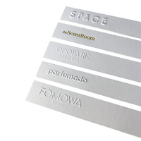 Bandes de test de parfum personnalisées avec gaufrage en feuille d'or, papier absorbant de parfum blanc, bandes de test de parfum