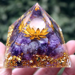 Crystal Epoxy Pyramid 6.5 Cm Floral Pattern Home Decoration Resin Craft Desktop <b>Ornament</b> - Product Image 5