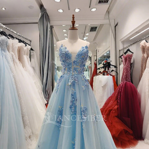 Robe de soirée de bal A-line pour ANY53, bleu ciel, dos nu, avec appliques florales 3D perlées et cristaux, traîne chapelle naturelle - Product Image 4