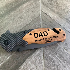 Cuchillo de Bolsillo con Envío Gratuito en EE. UU., Cuchillo de Acero Inoxidable con Madera de Olivo, Regalo para el Día del Padre, Regalo de Aniversario, Regalo para Padrinos de Boda - Product Image 1