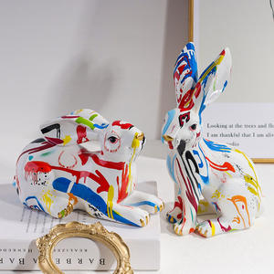 Statue de <span class=keywords><strong>lapin</strong></span> créative <span class=keywords><strong>en</strong></span> résine artisanale pour la décoration intérieure, impression par transfert d'eau, ornements à motifs d'animaux - Product Image 3