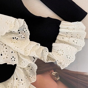 Maglione da Donna in Stile Francese Retrò, Casual Autunnale, Bicolore Nero e Bianco, con <span class=keywords><strong>Pizzo</strong></span> e Volant, Antirughe, Vestibilità Slim - Product Image 4