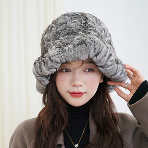 Gorro de lujo suave para mujer, gorro de piel auténtica tejida, gorro de invierno - Product Image 1