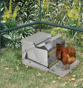 Mangeoire à pédale professionnelle pour volailles, résistante aux intempéries, en acier galvanisé, 25 lb, pour poulailler, fontaine, nettoyage facile, conception robuste et stable - Product Image 5