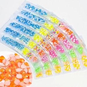 Diamantes de imitación fluorescentes para <span class=keywords><strong>uñas</strong></span>, 6 rejillas, neón, tamaño mixto, Diamante 3D, cristal, arte de <span class=keywords><strong>uñas</strong></span> - Product Image 5