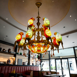 Lampadario Moderno in Vetro Colorato a Risparmio Energetico, Dimmerabile, Altezza Regolabile, Controllo Wireless, Nuovo Stile Turco per Illuminazione Caffè - Product Image 1