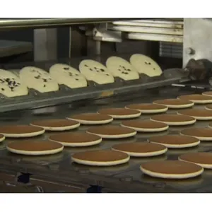 Machine à gâteaux Dora entièrement automatique Ligne de production de tartes en pâte de haricots Machine à crêpes Dorayaki à vendre