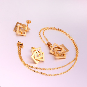 ชุดต่างหูและสร้อยคอรูปทรงเรขาคณิตสี่เหลี่ยมทำจากสแตนเลสสำหรับผู้หญิง เหมาะสำหรับงานปาร์ตี้ - Product Image 4