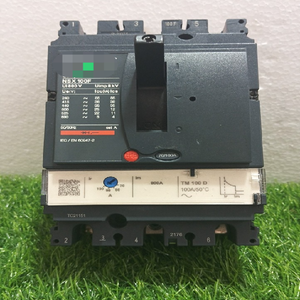 ตัวควบคุมการเขียนโปรแกรม PLC NSX 100 พร้อมเบรกเกอร์วงจร 50C - Product Image 1