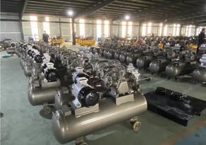 Máquina pequeña 12,5 <span class=keywords><strong>bar</strong></span> 100-300l 220V aire Industrial 500l Aria Da Litri 100 Compresor - Product Image 4
