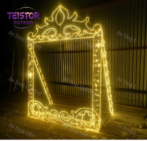 Les lumières de cadre photo de Noël pour entrées de hôtels et centres commerciaux offrent une expérience photo saisonnière mémorable. - Product Image 5