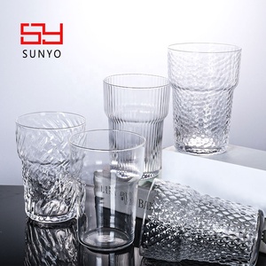 Vaso <span class=keywords><strong>de</strong></span> Agua <span class=keywords><strong>de</strong></span> Vidrio Transparente con Diseño Europeo Moderno, Personalizable con Logotipo Decorativo - Product Image 5