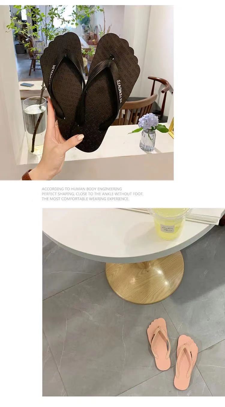 Korea Casual Flip Flops Slippers Light Beach Sandals Household Slipper Wholesale