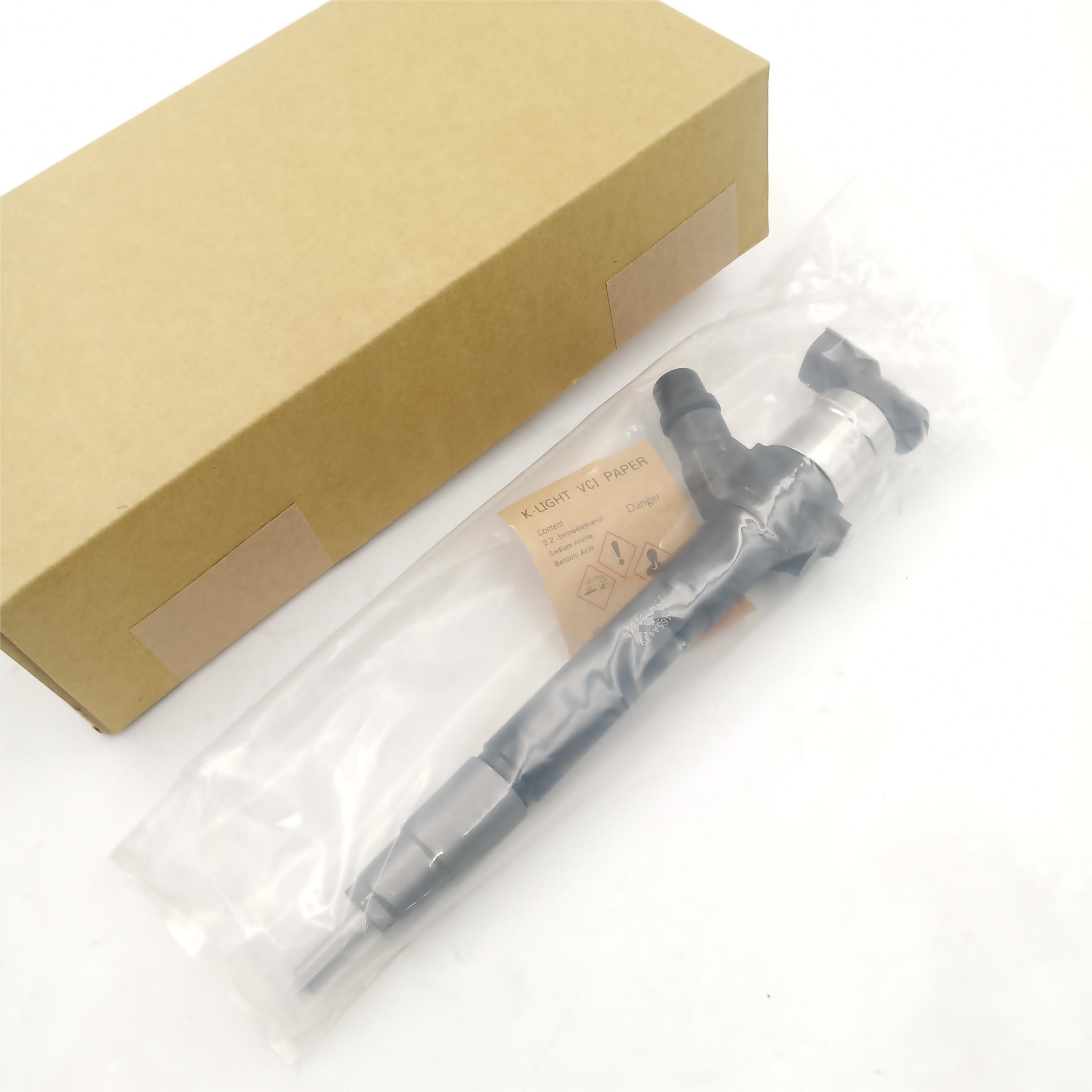 China Made New Diesel Fuel Injector 295050-1200 295050-120# Common Rail Fuel Injector ED0050101680S With Nozzle G3S61 For Nissan