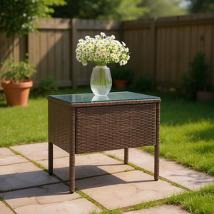 Mesa Auxiliar de Ratán Sintético Marrón para Exteriores con Tapa de Vidrio Templado, Diseño Contemporáneo, Resistente, para Patio y Jardín - Product Image 2