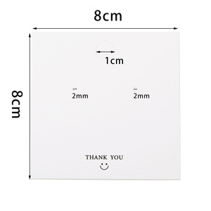 Cartes de présentation de bijoux en carton blanc 8x8cm avec trous de 2mm pour boucles d'oreilles, colliers, étiquettes d'emballage DIY - Product Image 1