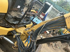 Stock prêt Mini pelle Cat 303CR 3.5 tonnes Caterpillar 303 303C 303E 303.5E 303.5E2 cat303.5 pelleteuses d'occasion - Product Image 2