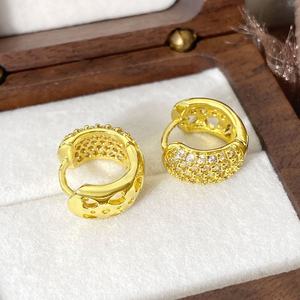 Wholesale Bulk Micro Paved Zirconia Hoop Earrings 18K Gold Plated Jewelry Dainty <b>Huggie</b> Earrings for Girl - Product Image 2