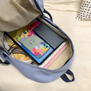 Nuovo Zaino per Bambini di Grande Capacità in Nylon e Poliestere Traspirante, Design Casual con Orsetto, Cartone Animato Carino - Product Image 4