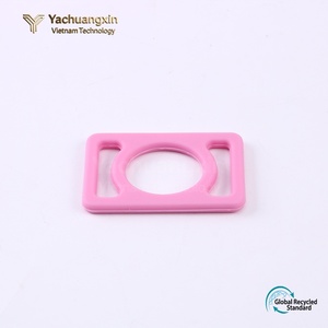 Clip de bouteille carré en silicone en gros, accessoire universel pour bouteille, clip rectangulaire pour suspendre une bouteille d'eau - Product Image 4