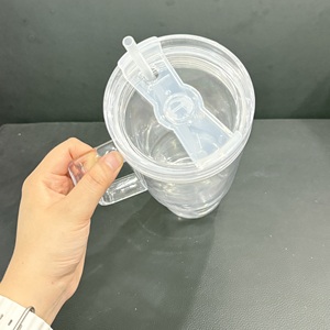 Copo Tumbler de Plástico 40oz com Globo de Neve e Furo Pré-perfurado, Copos de Acrílico Transparente com Globo de Neve, Garrafa Tumbler de Parede Dupla com Alça e Tampa - Product Image 4
