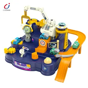 Chengji jouet dökün enfants yuvası yarış oyuncak araba uzay parça macera oyunu yeni demiryolu araba macera çocuk parça oyuncak